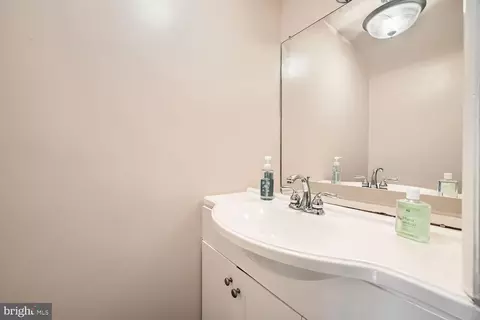 6803 Fairlawn Ave, Baltimore, MD 21215 photo 23