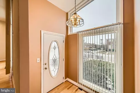 6803 Fairlawn Ave, Baltimore, MD 21215 photo 4