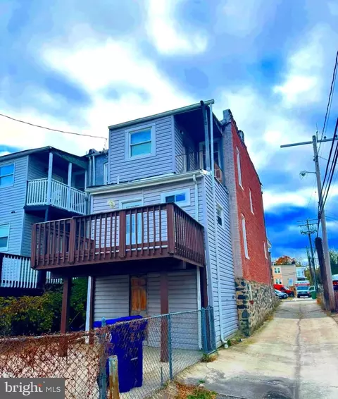 525 Normandy Ave, Baltimore, MD 21229 photo 4
