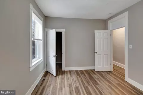 424 S Augusta Ave, Baltimore, MD 21229 photo 11