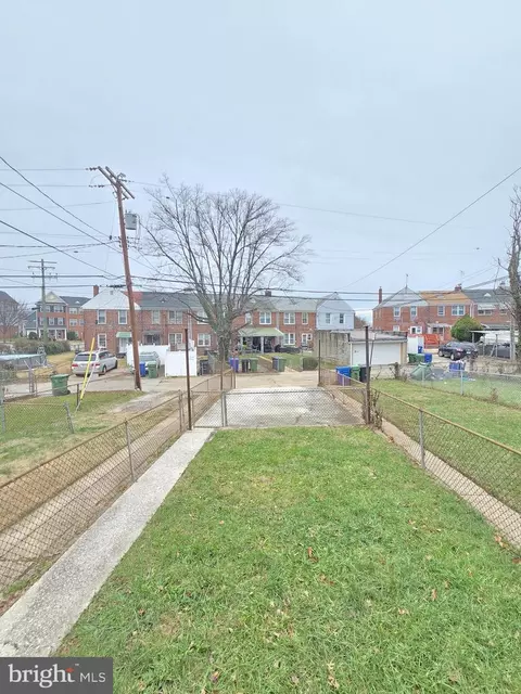 109 Upmanor Rd, Baltimore, MD 21229 photo 8