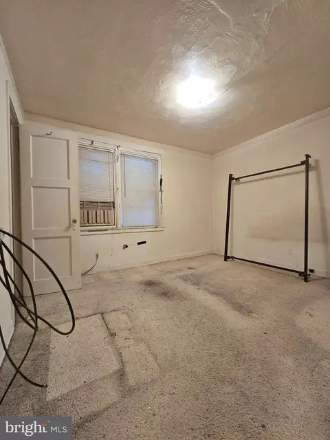 109 Upmanor Rd, Baltimore, MD 21229 photo 16