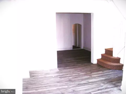 Entry Way - 2039 E 31st St, Baltimore, MD 21218 photo 3 of 3