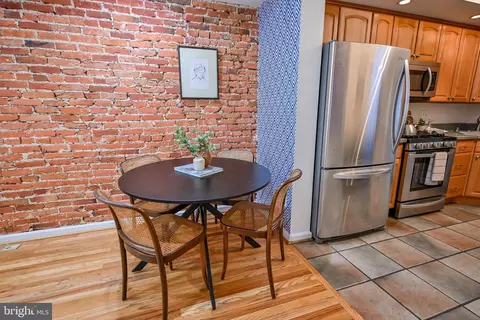 Dining - 1410 Clarkson St, Baltimore, MD 21230 photo 2 of 3