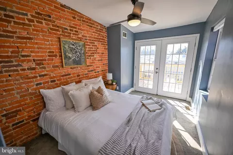 Bedroom - 1410 Clarkson St, Baltimore, MD 21230 photo 1 of 6
