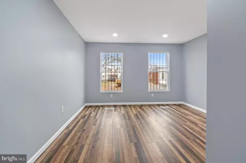 Living - 609 Bartlett Ave, Baltimore, MD 21218 photo 3 of 3