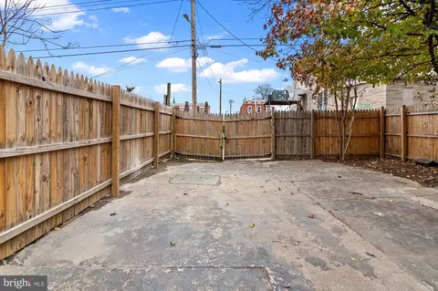 Exterior - 609 Bartlett Ave, Baltimore, MD 21218 photo 5 of 6
