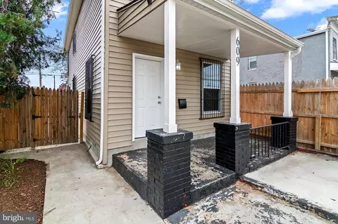 Exterior - 609 Bartlett Ave, Baltimore, MD 21218 photo 2 of 6