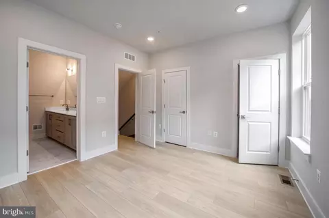 2613 Light St, Baltimore, MD 21230 photo 9