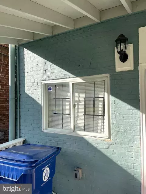 Exterior - 337 Yale Ave, Baltimore, MD 21229 photo 8 of 8