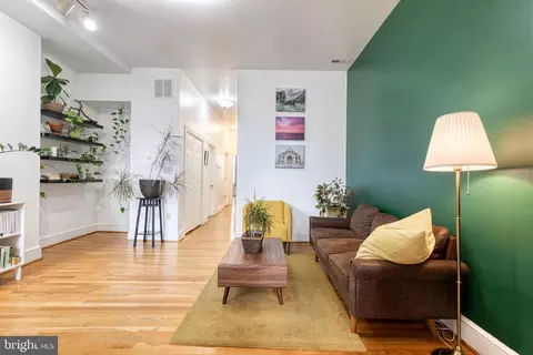 Other - 13 W Biddle St #13B, Baltimore, MD 21201 photo 2 of 4