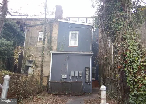 1020 Bennett Pl, Baltimore, MD 21223 photo 4