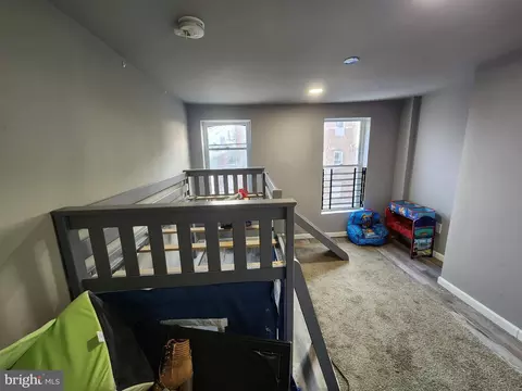 Bedroom - 333 S Mount St, Baltimore, MD 21223 photo 3 of 3