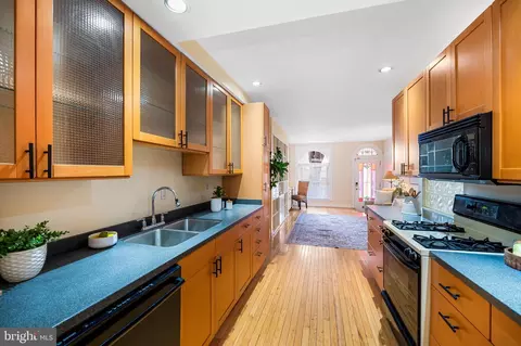 315 E Hamburg St, Baltimore, MD 21230 photo 11