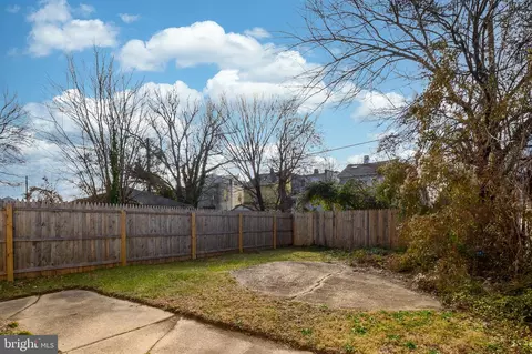 Exterior - 5222 Cuthbert Ave, Baltimore, MD 21215 photo 6 of 7
