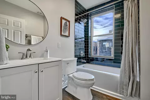 1703 E Oliver St, Baltimore, MD 21213 photo 26