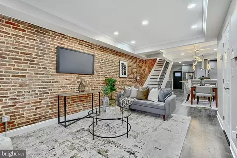 1703 E Oliver St, Baltimore, MD 21213