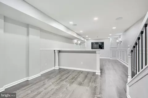 1703 E Oliver St, Baltimore, MD 21213 photo 34