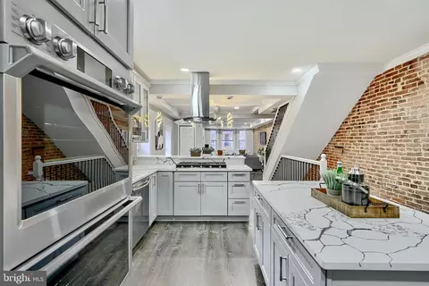 1703 E Oliver St, Baltimore, MD 21213 photo 15