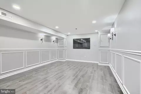 1703 E Oliver St, Baltimore, MD 21213 photo 30