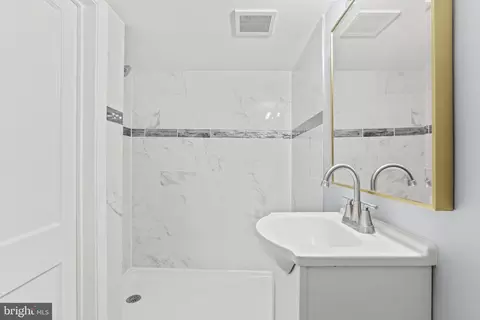 1222 E Belvedere Ave, Baltimore, MD 21239 photo 40