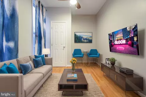 Living - 258 Robert St, Baltimore, MD 21217 photo 8 of 15