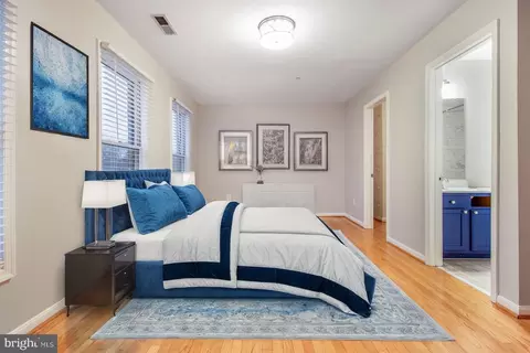 Bedroom - 258 Robert St, Baltimore, MD 21217 photo 11 of 14