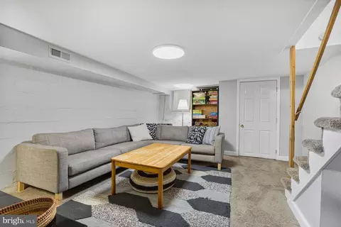 3807 Colborne Rd, Baltimore, MD 21229 photo 20