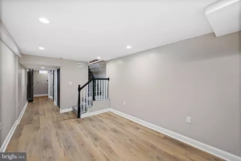 Entry Way - 127 N Decker Ave N, Baltimore, MD 21224 photo 6 of 7