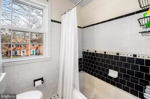 Bath - 5726 Ranny Rd, Baltimore, MD 21209 photo 3 of 3