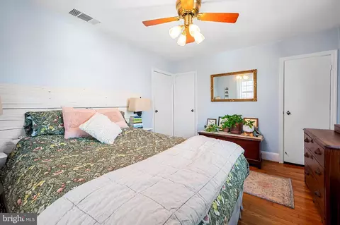 Bedroom - 5726 Ranny Rd, Baltimore, MD 21209 photo 3 of 7