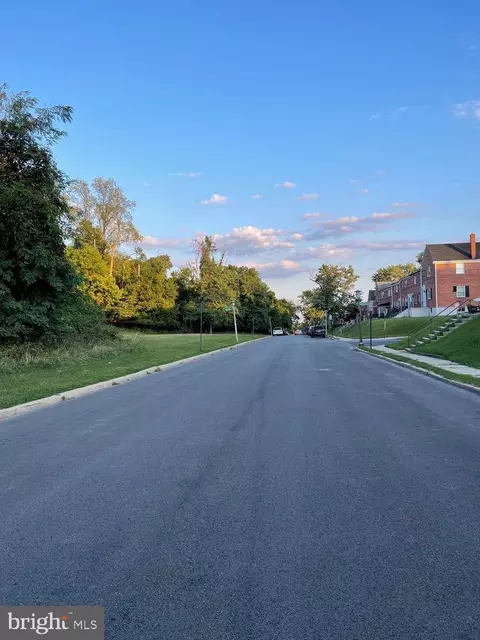 View/Area - 3939 Stokes Dr, Baltimore, MD 21229 photo 1 of 1