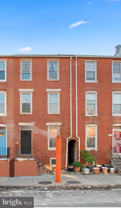 121 W Hamburg St, Baltimore, MD 21230
