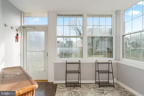Entry Way - 5305 Nuth Ave, Baltimore, MD 21206 photo 11 of 11