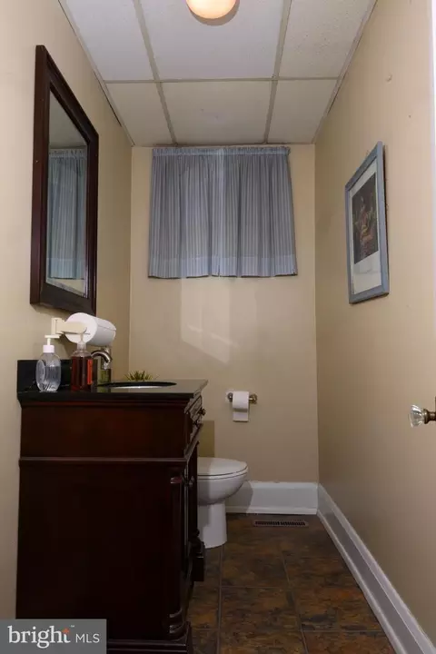 916 Eastern Ave, Baltimore, MD 21202 photo 10