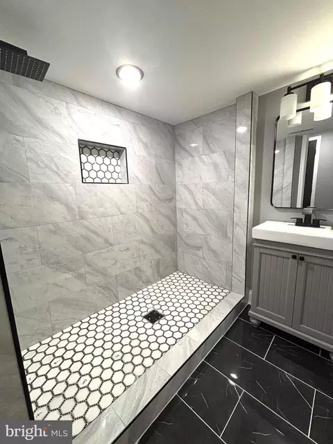 1909 E 20th St, Baltimore, MD 21213 photo 48