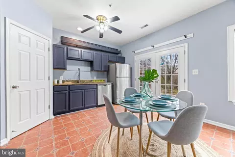 3036 Seamon Ave, Baltimore, MD 21225 photo 10