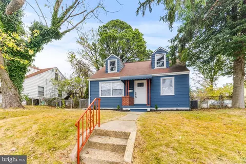 Exterior - 4916 Frankford Ave, Baltimore, MD 21206 photo 6 of 8