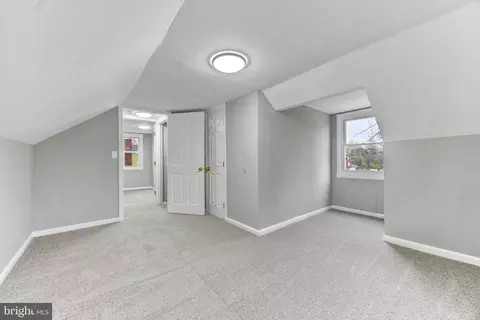 Entry Way - 4916 Frankford Ave, Baltimore, MD 21206 photo 9 of 11