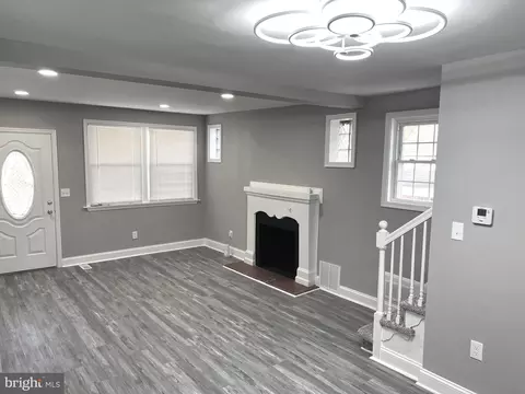 Living - 4701 Renwick Ave, Baltimore, MD 21206 photo 3 of 4