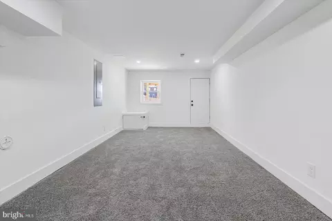 707 E 22nd St, Baltimore, MD 21218 photo 18