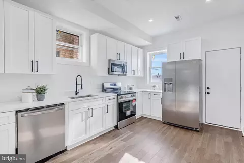 707 E 22nd St, Baltimore, MD 21218 photo 8