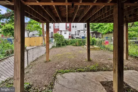 Exterior - 711 Venable Ave, Baltimore, MD 21218 photo 5 of 6