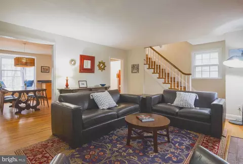 Living - 503 Wingate Rd, Baltimore, MD 21210 photo 2 of 2
