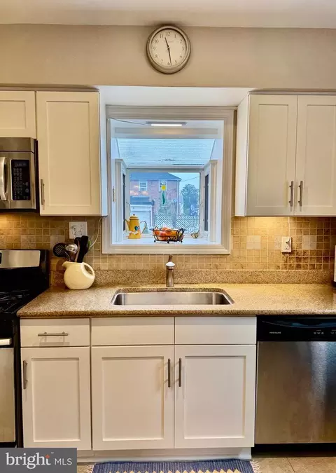 1304 Windemere Ave, Baltimore, MD 21218 photo 14