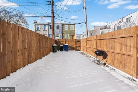 Exterior - 1218 N Bond St, Baltimore, MD 21213 photo 3 of 6