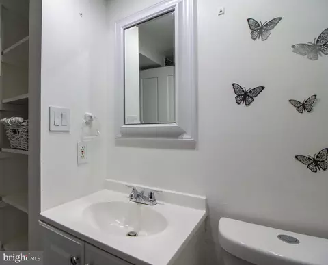 Bath - 102 E Montgomery St, Baltimore, MD 21230 photo 5 of 5