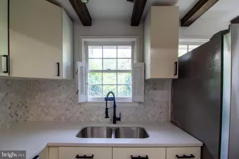 Kitchen - 102 E Montgomery St, Baltimore, MD 21230 photo 3 of 3