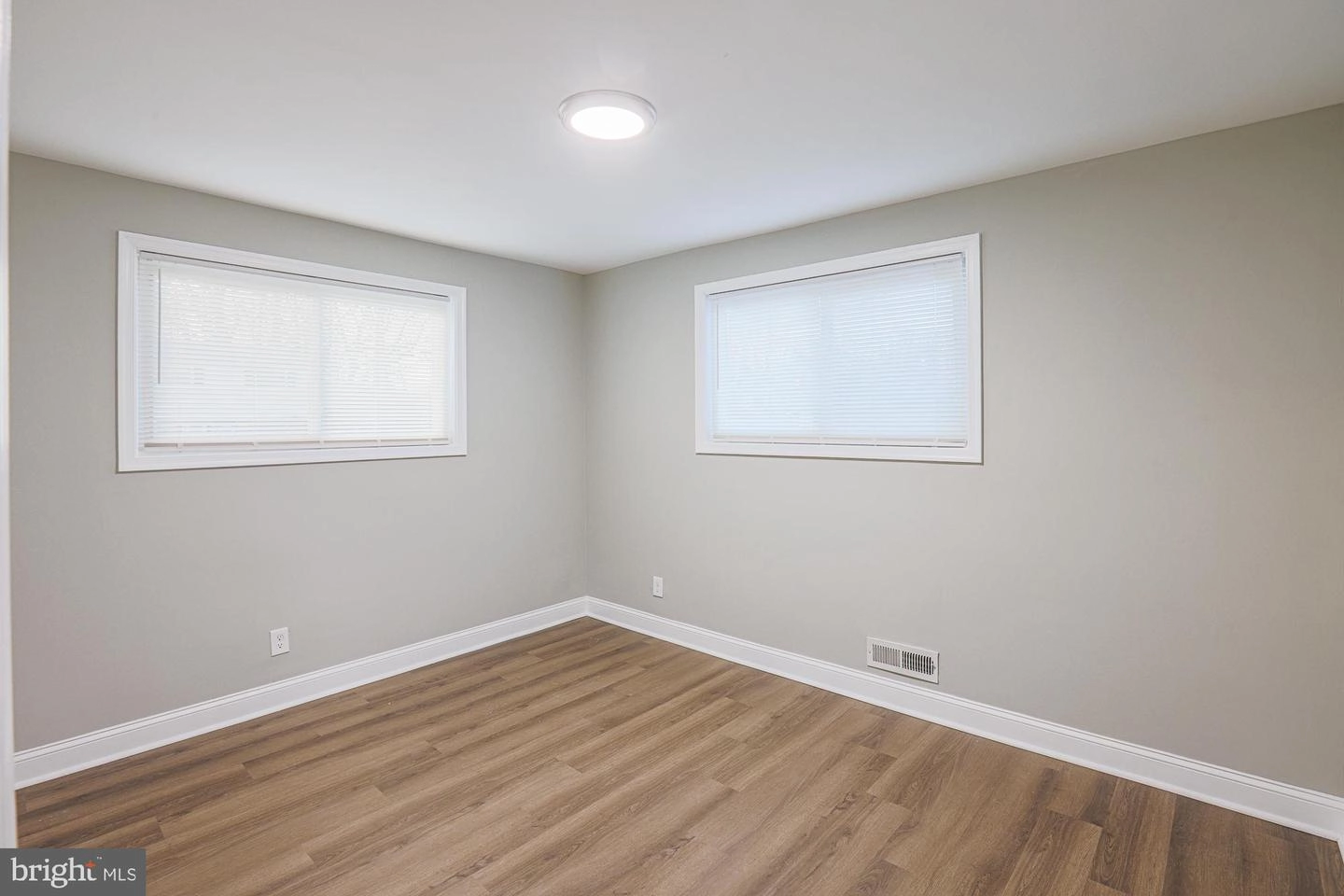 5919 Simmonds Ave, Baltimore, MD 21215 photo 28