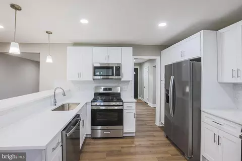 5919 Simmonds Ave, Baltimore, MD 21215 photo 13